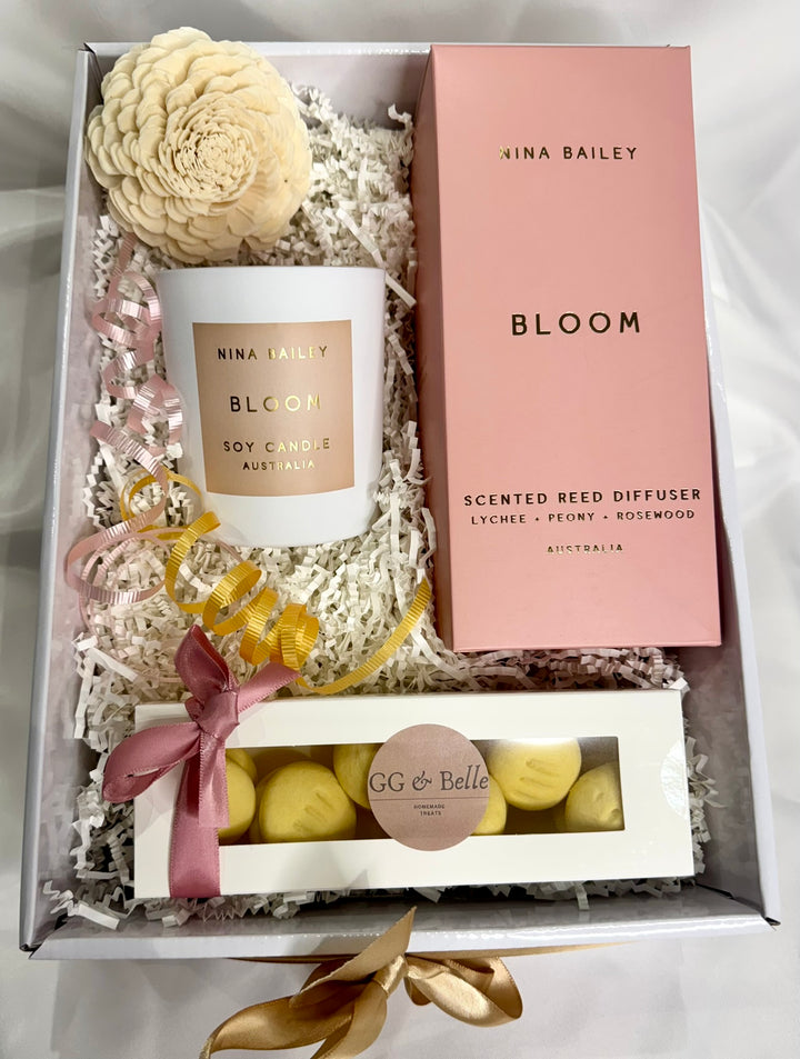 Nina Bailey Bloom Candle, Reed Diffuser &amp; Chocolate heart sweet Gift box