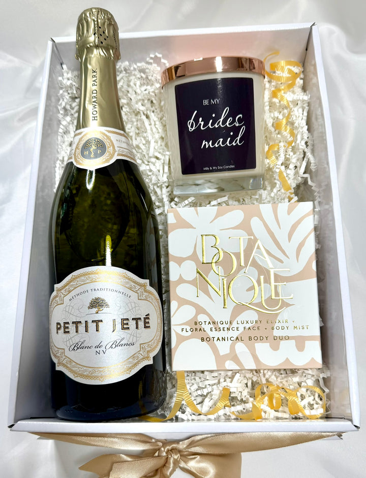 Bridesmaid Sparkling &amp; Botanique